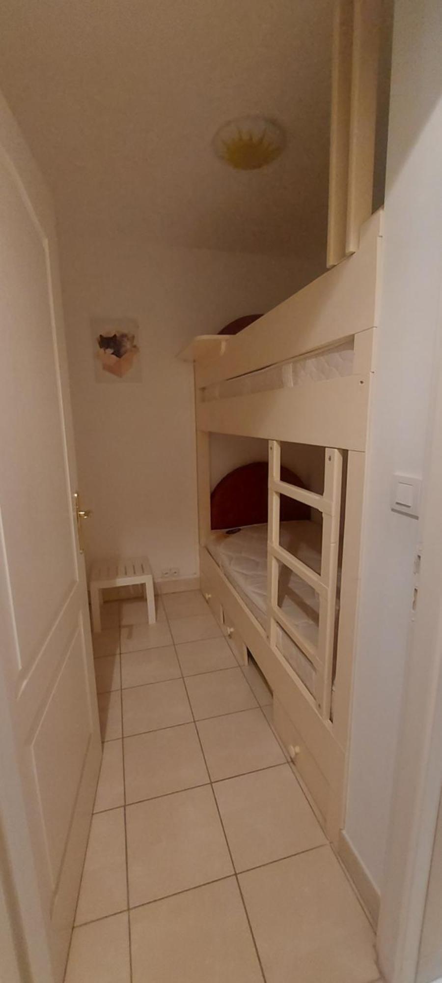 Escoublac T2 Pour 4 Personnes 1 Pour 2 Adultes 1 Pour 2 Enfants Jusqu'a 18 Ans A 150 M De L'ocean Grand Garage Inclus *