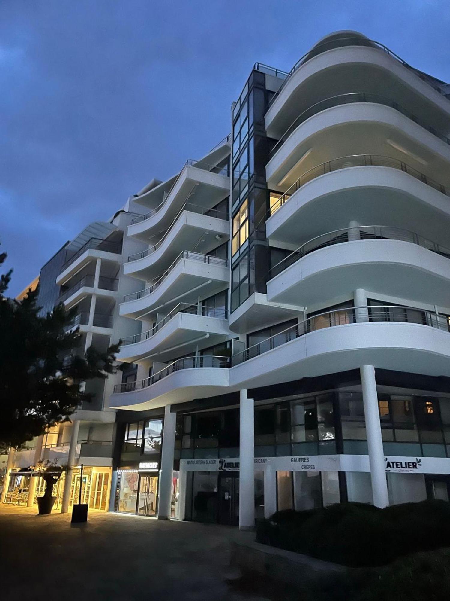 Escoublac T2 Pour 4 Personnes 1 Pour 2 Adultes 1 Pour 2 Enfants Jusqu'a 18 Ans A 150 M De L'ocean Grand Garage Inclus Appartement *